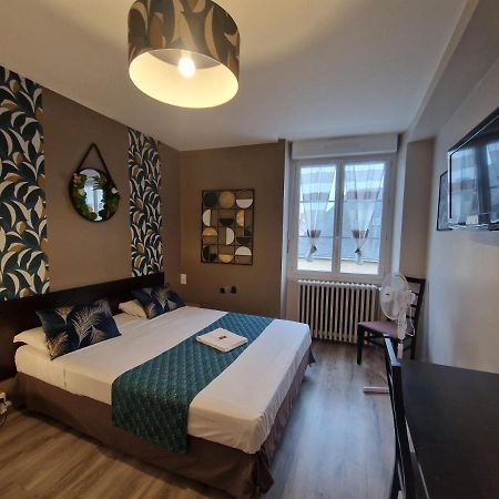 Hotel Saint Francois Precigne Soiree Etape Sur Demande Proche Sable-Sur-Sarthe Exterior foto